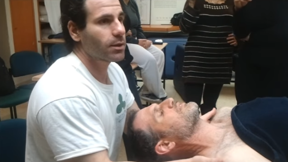 עיסוי ראש,צוואר ופנים